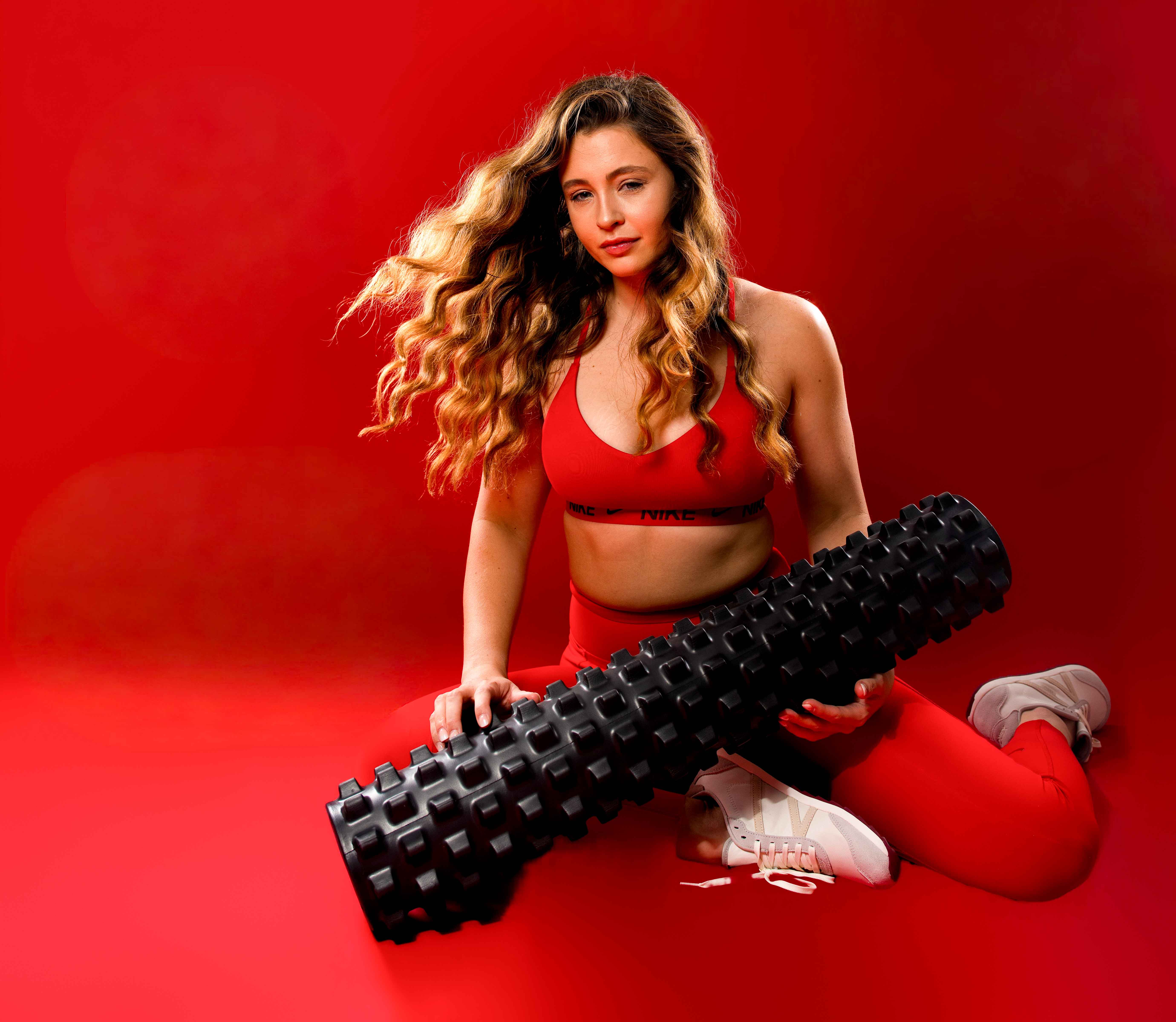 washington dc physical therapist using rumble foam roller