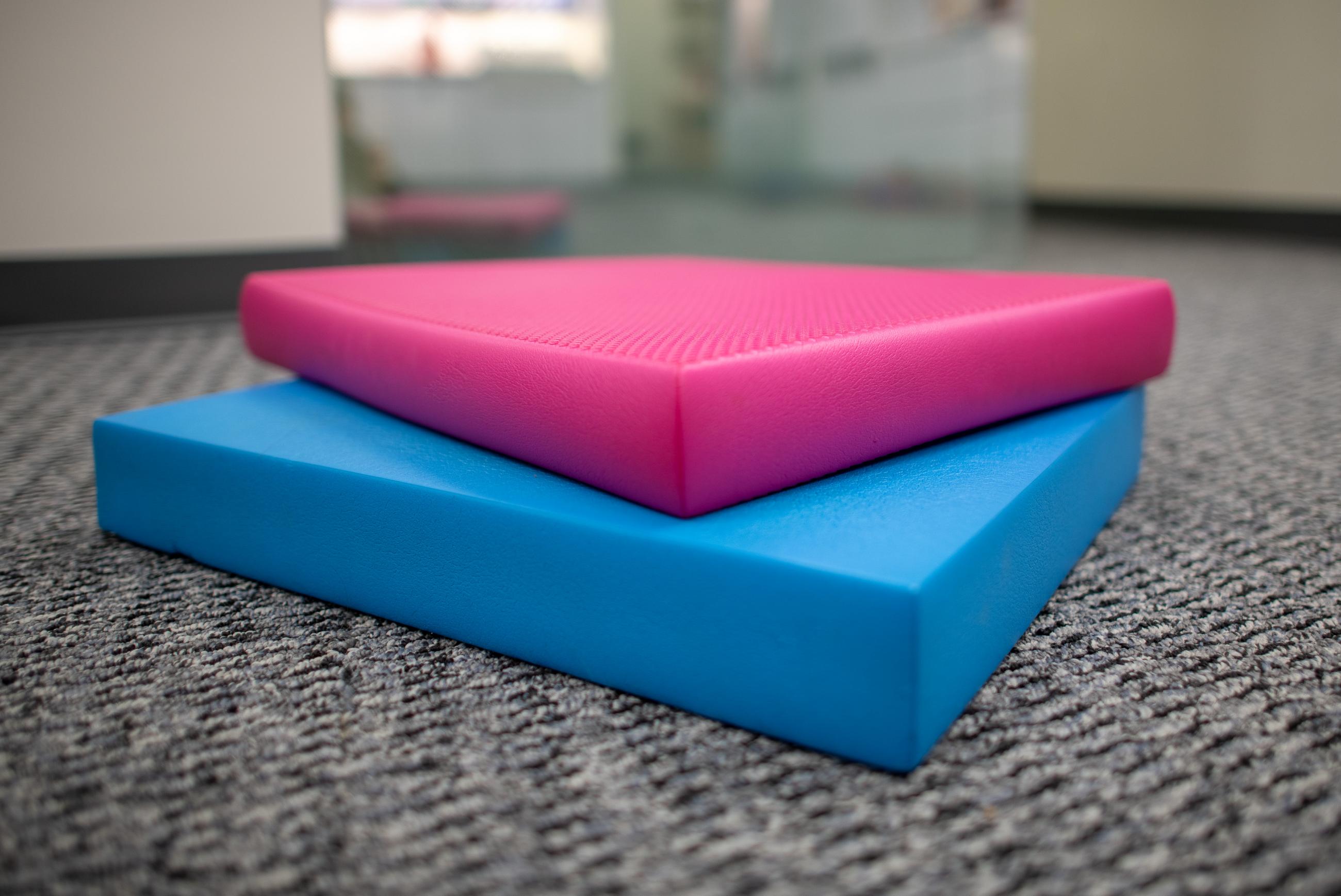 airex physical therapy balance pad